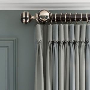 curtains-window-treatments-guide-types-of-curtain-rods 0-35202939372f4171a3cf705820665d5a